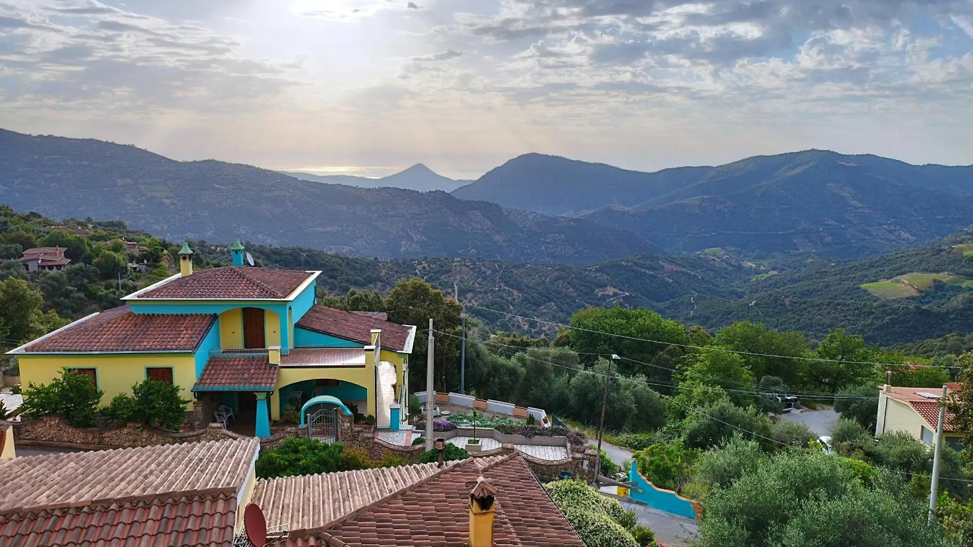 شقة Appartamenti La Collina Jerzu إيطاليا