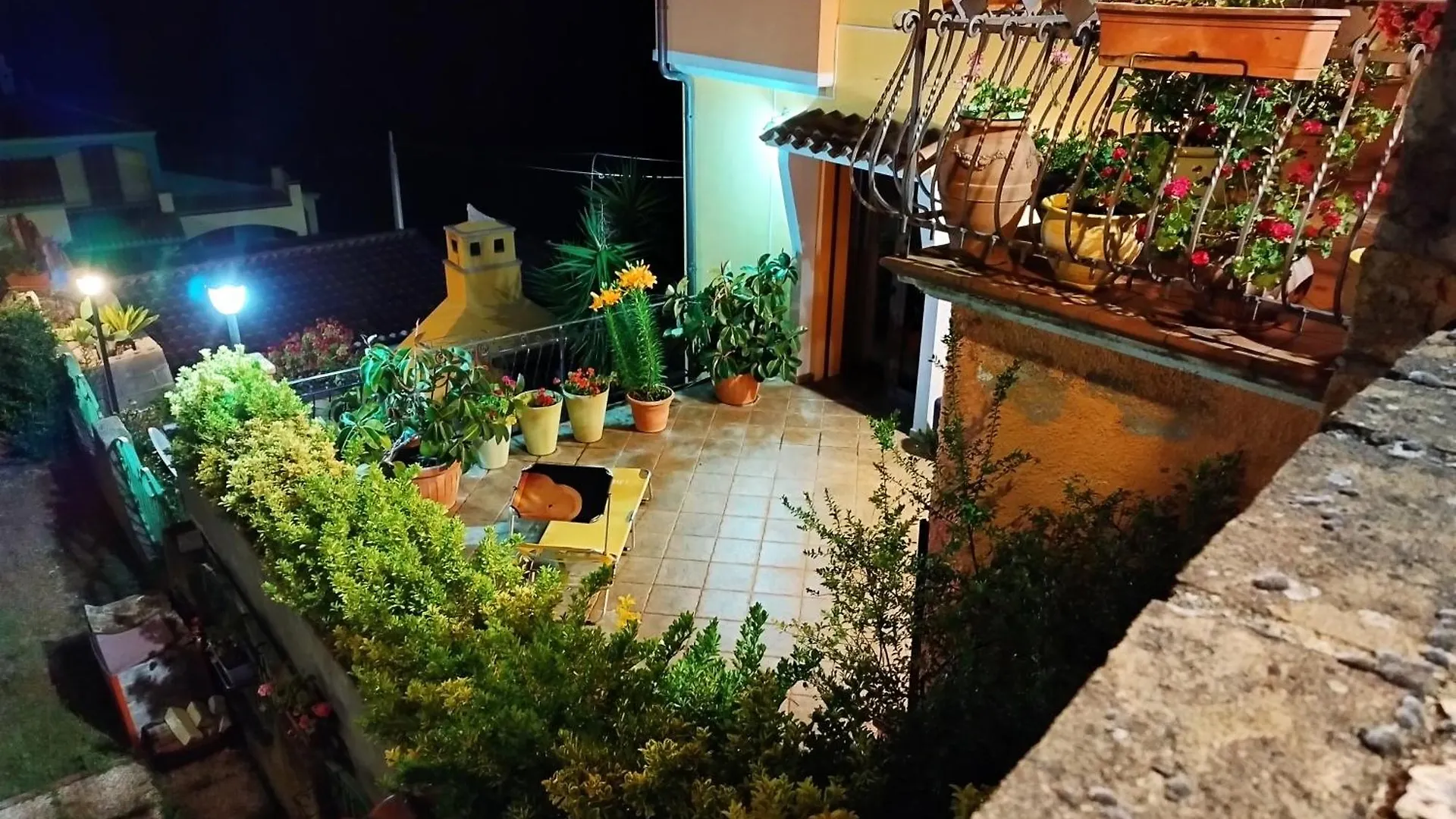 شقة Appartamenti La Collina Jerzu